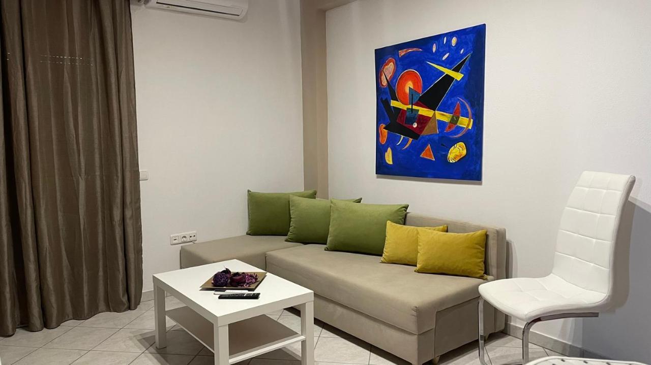 Premium Suites Ofrínion Exterior foto